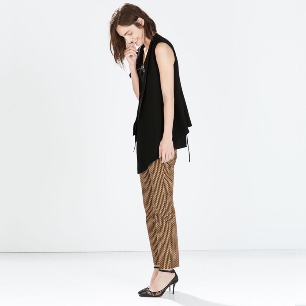 zara retro-printed trousers with contrast waist